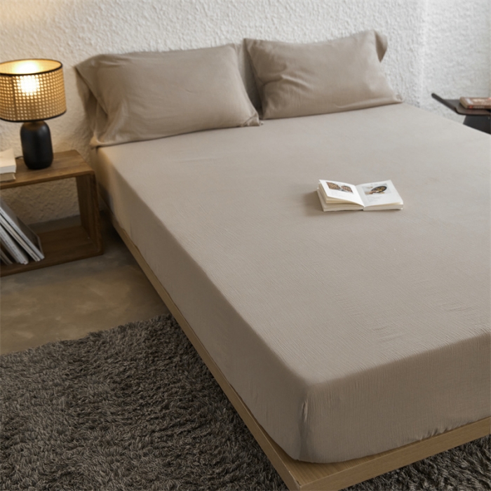 91家纺网 家纺一手货源 找家纺 安莱生活 2024新款绉纱美拉德色纯色单品床笠 伯爵