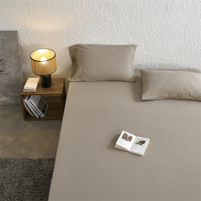 91家纺网 家纺一手货源 找家纺 安莱生活 2024新款绉纱美拉德色纯色单品床笠 伯爵