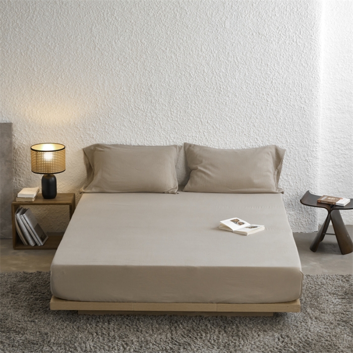 91家纺网 家纺一手货源 找家纺 安莱生活 2024新款绉纱美拉德色纯色单品床笠 伯爵