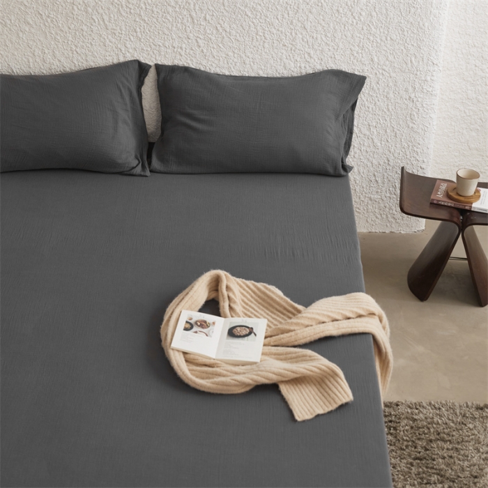 91家纺网 家纺一手货源 找家纺 安莱生活 2024新款绉纱美拉德色纯色单品床笠 黑巧