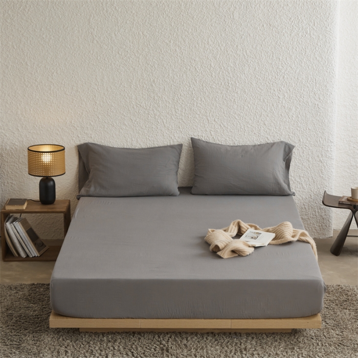 91家纺网 家纺一手货源 找家纺 安莱生活 2024新款绉纱美拉德色纯色单品床笠 水泥