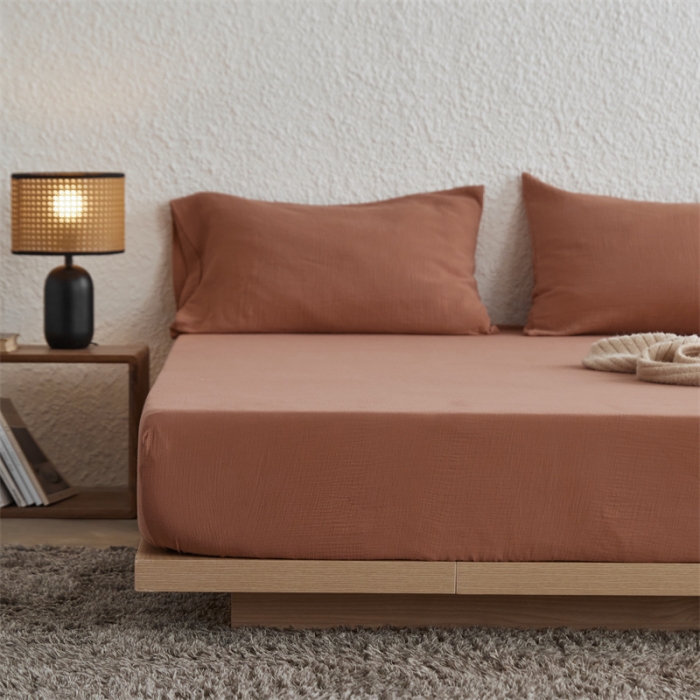 91家纺网 家纺一手货源 找家纺 安莱生活 2024新款绉纱美拉德色纯色单品床笠 太妃