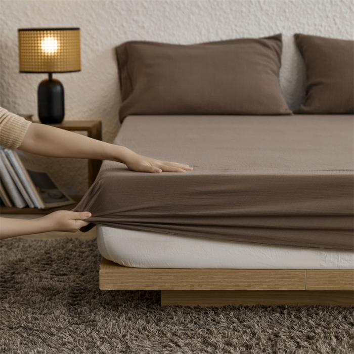 91家纺网 家纺一手货源 找家纺 安莱生活 2024新款绉纱美拉德色纯色单品床笠 糖棕