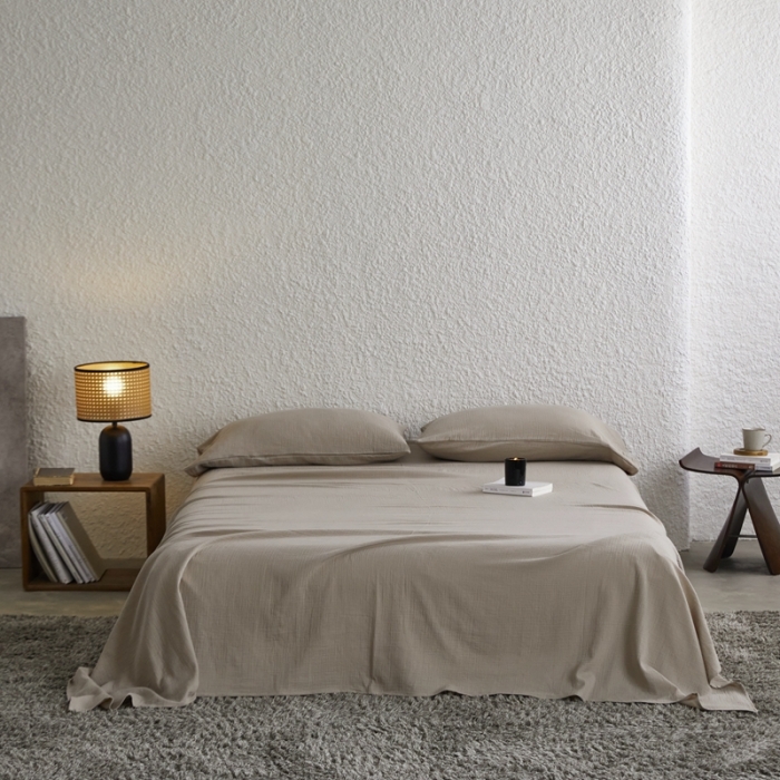 91家纺网 家纺一手货源 找家纺 安莱生活2024新款绉纱美拉德色纯色单品床单 伯爵