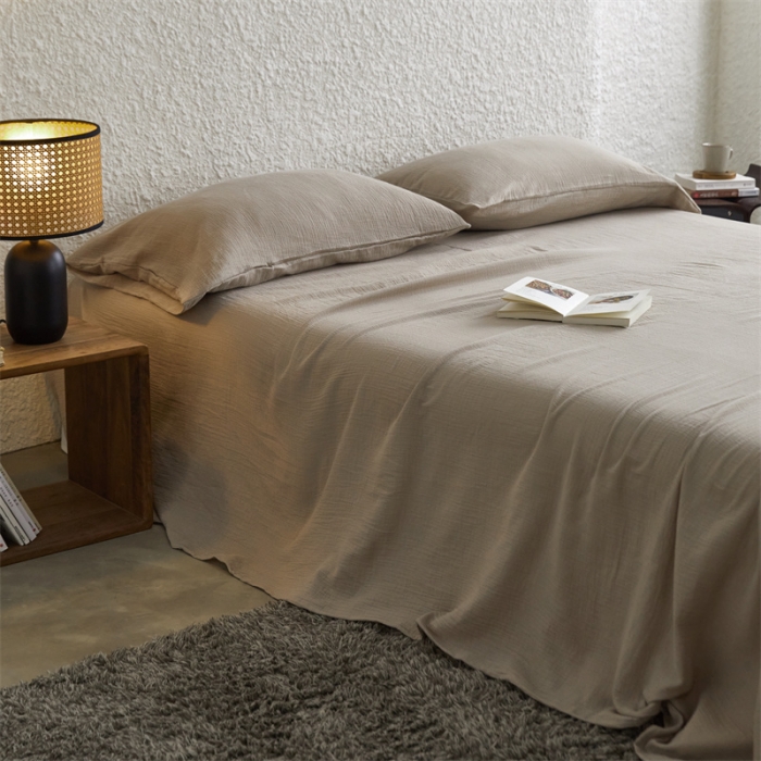 91家纺网 家纺一手货源 找家纺 安莱生活2024新款绉纱美拉德色纯色单品床单 伯爵