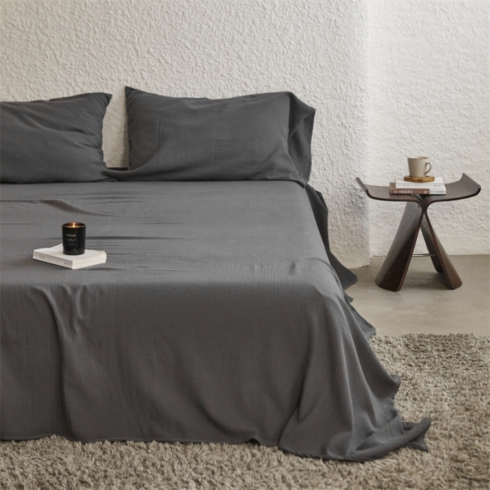 91家纺网 家纺一手货源 找家纺 安莱生活2024新款绉纱美拉德色纯色单品床单 黑巧