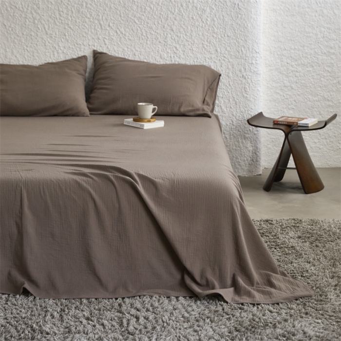 91家纺网 家纺一手货源 找家纺 安莱生活2024新款绉纱美拉德色纯色单品床单 糖棕