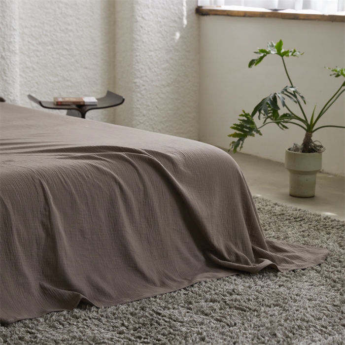 91家纺网 家纺一手货源 找家纺 安莱生活2024新款绉纱美拉德色纯色单品床单 糖棕