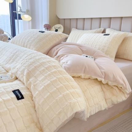 91家纺网 家纺一手货源 找家纺 席世家 2023新款兔毛贴标四件套 格子-米白