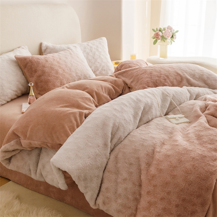 91家纺网 家纺一手货源 找家纺 金奇达家纺 2025秋冬保暖加厚绒类【渐变玫瑰】兔绒四件套 渐变-松石咖