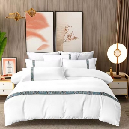 91家纺网 家纺一手货源 找家纺 2025新款120克大织带床单款床笠款宾馆酒店民宿绑带三四件套