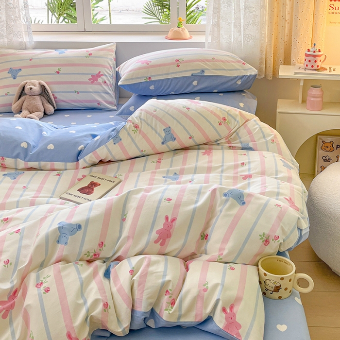 91家纺网 家纺一手货源 找家纺 桃子家居 2024新款纯棉13372粉梦可爱小清新卡通系列四件套 棉-粉梦熊兔