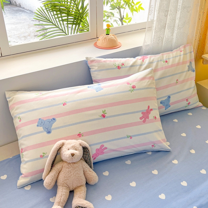 91家纺网 家纺一手货源 找家纺 桃子家居 2024新款纯棉13372粉梦可爱小清新卡通系列四件套 棉-粉梦熊兔