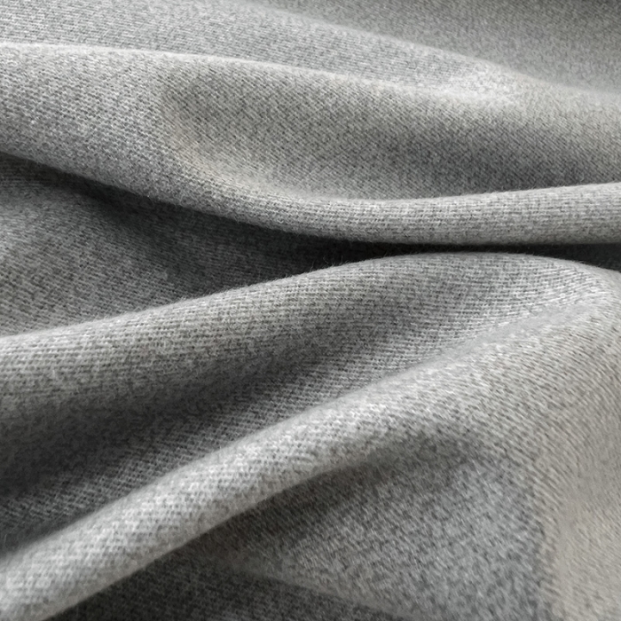 91家纺网 家纺一手货源 找家纺 慕尚家纺 2025新款全棉磨毛英文字母绣系列四件套 艾丽灰