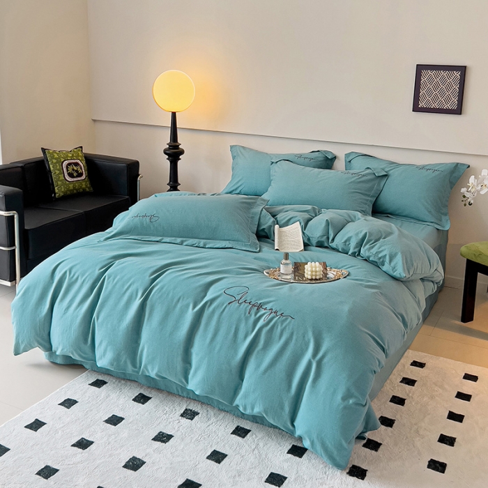 91家纺网 家纺一手货源 找家纺 慕尚家纺 2025新款全棉磨毛英文字母绣系列四件套 艾丽兰