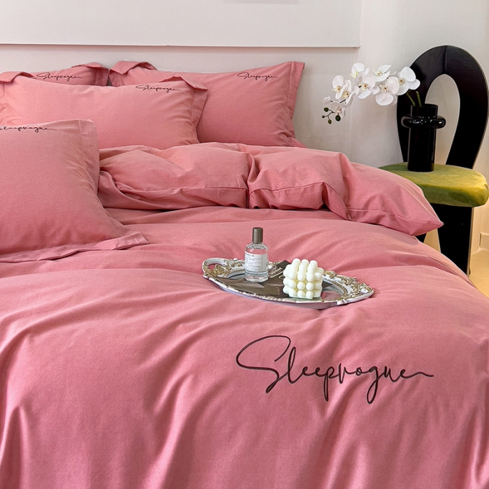 91家纺网 家纺一手货源 找家纺 慕尚家纺 2025新款全棉磨毛英文字母绣系列四件套 艾丽沙