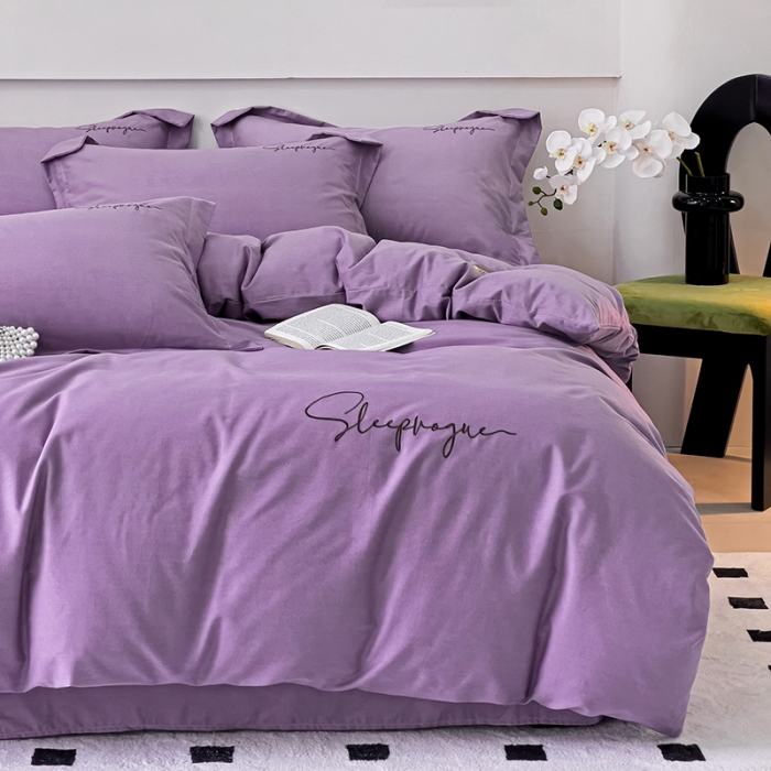 91家纺网 家纺一手货源 找家纺 慕尚家纺 2025新款全棉磨毛英文字母绣系列四件套 艾丽紫