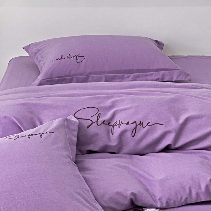 91家纺网 家纺一手货源 找家纺 慕尚家纺 2025新款全棉磨毛英文字母绣系列四件套 艾丽紫
