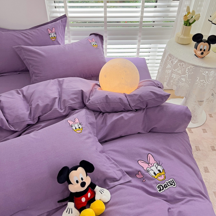 91家纺网 家纺一手货源 找家纺 慕尚家纺 2025新款迪士尼全棉磨毛刺绣系列四件套 黛西紫