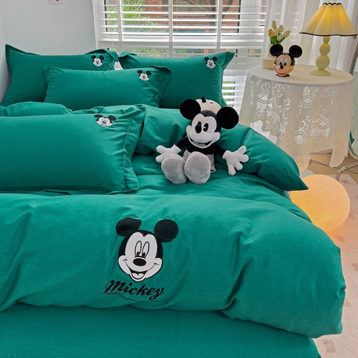 91家纺网 家纺一手货源 找家纺 慕尚家纺 2025新款迪士尼全棉磨毛刺绣系列四件套 米奇墨绿