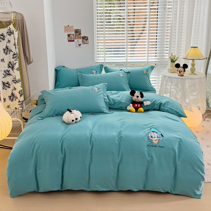 91家纺网 家纺一手货源 找家纺 慕尚家纺 2025新款迪士尼全棉磨毛刺绣系列四件套 唐老鸭-兰