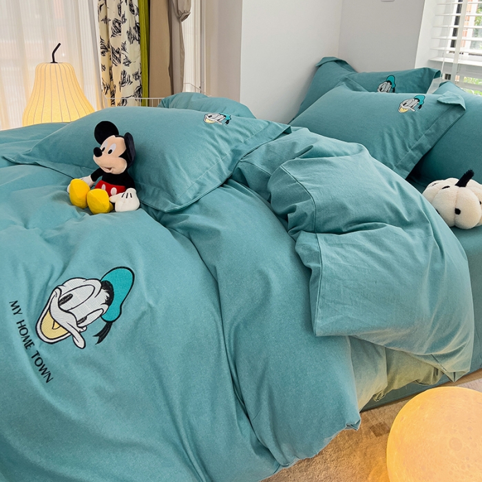 91家纺网 家纺一手货源 找家纺 慕尚家纺 2025新款迪士尼全棉磨毛刺绣系列四件套 唐老鸭-兰