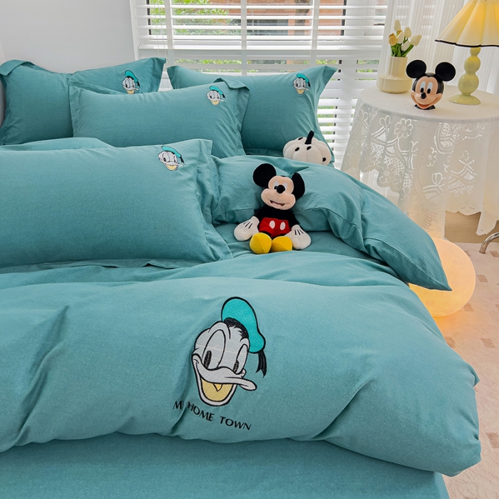 91家纺网 家纺一手货源 找家纺 慕尚家纺 2025新款迪士尼全棉磨毛刺绣系列四件套 唐老鸭-兰