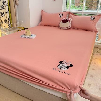 91家纺网 家纺一手货源 找家纺 （总）慕尚家纺 2025新款迪士尼全棉磨毛刺绣床笠+枕套系列