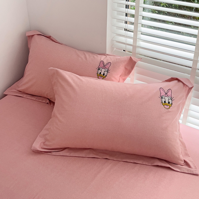 91家纺网 家纺一手货源 找家纺 （总）慕尚家纺 2025新款迪士尼全棉磨毛刺绣床笠+枕套系列