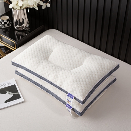 （总）荣运枕业 新款3D透气分区枕 水立方按摩颗粒护颈枕
