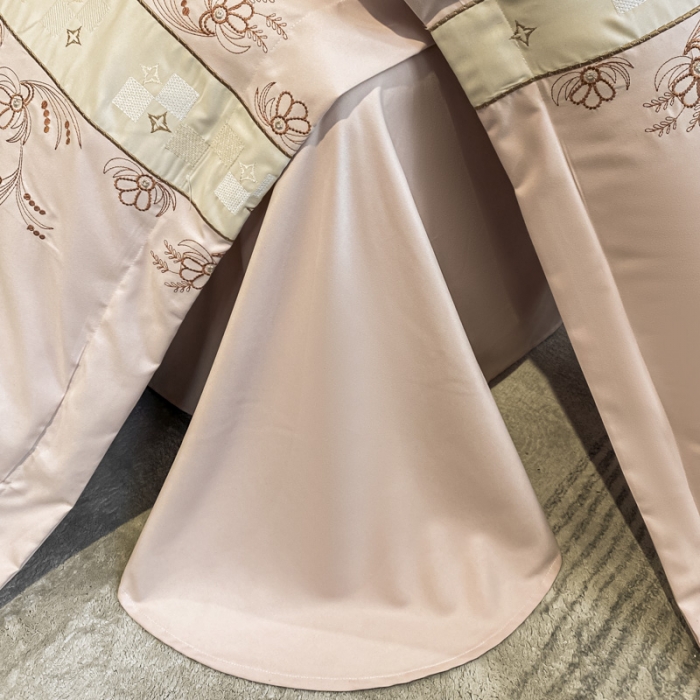 91家纺网 家纺一手货源 找家纺 欧冠 2024四季款新品刺绣绣花款锦绣棉爱莎四件套艾莎-藕粉