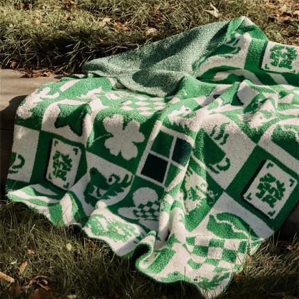 91家纺网 家纺一手货源 找家纺 暖绵绵家纺 2025新款半边绒龙格布系列多功能盖毯 绿色