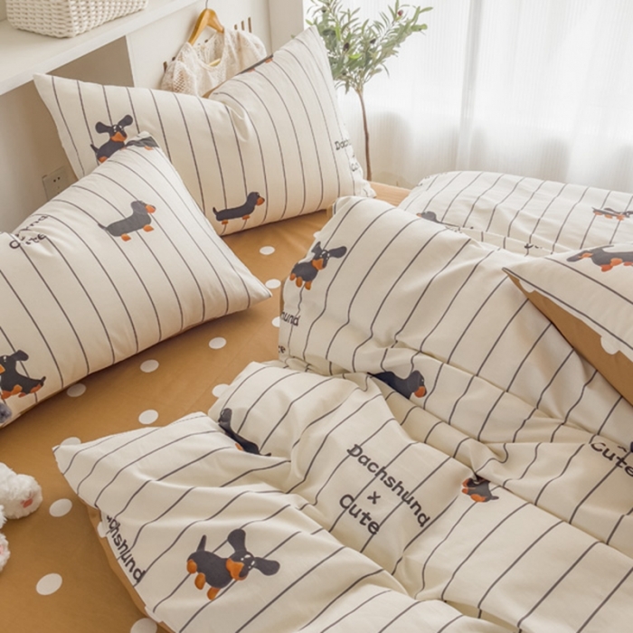 91家纺网 家纺一手货源 找家纺 简宜家居 2025新款40支13070纯棉卡通系列四件套 呆萌腊肠