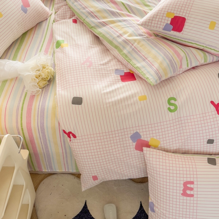 91家纺网 家纺一手货源 找家纺 简宜家居 2025新款40支13070纯棉卡通系列四件套 多彩空间