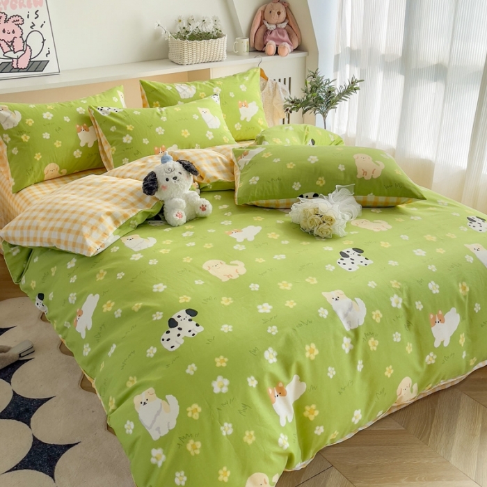 91家纺网 家纺一手货源 找家纺 简宜家居 2025新款40支13070纯棉卡通系列四件套 漫步绿茵