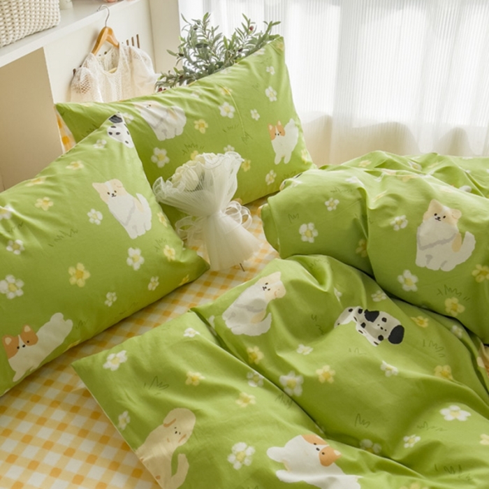 91家纺网 家纺一手货源 找家纺 简宜家居 2025新款40支13070纯棉卡通系列四件套 漫步绿茵