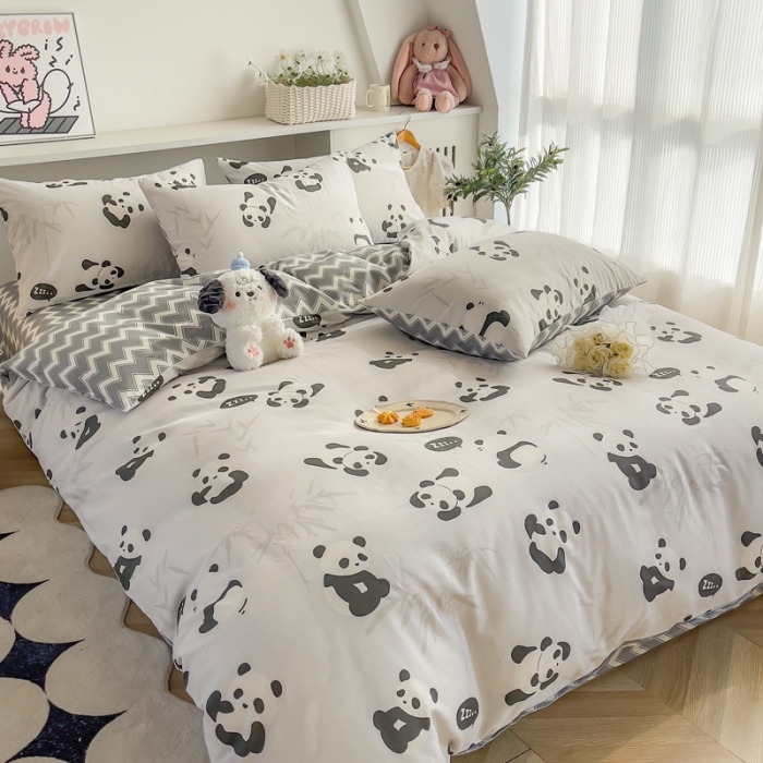 91家纺网 家纺一手货源 找家纺 简宜家居 2025新款40支13070纯棉卡通系列四件套 绅士熊喵