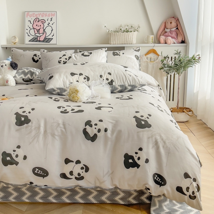 91家纺网 家纺一手货源 找家纺 简宜家居 2025新款40支13070纯棉卡通系列四件套 绅士熊喵