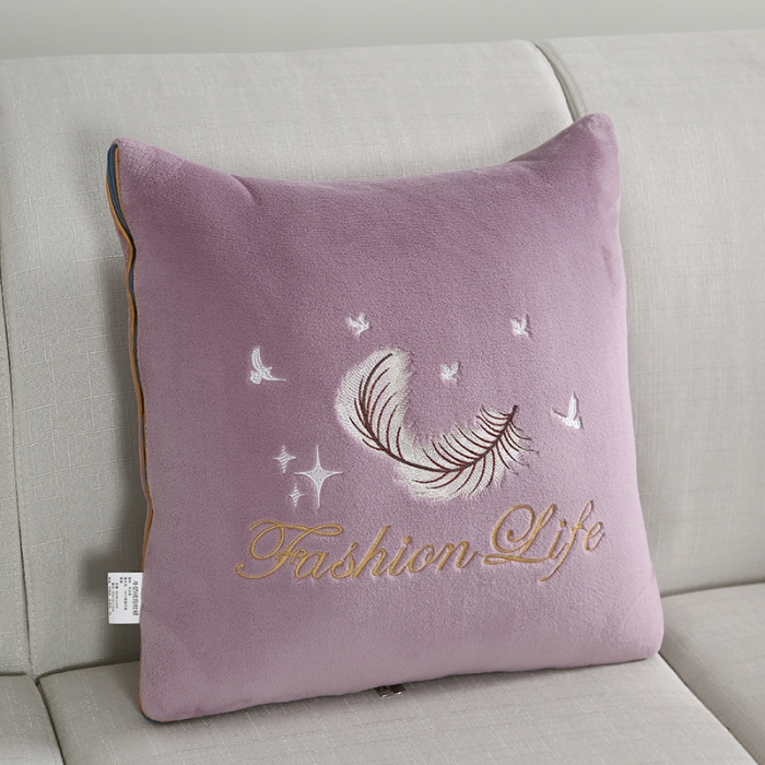 91家纺网 家纺一手货源 找家纺 （总）照世 2024新款牛奶绒飞羽抱枕被