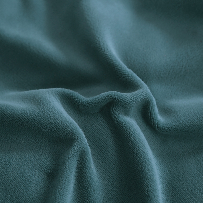 91家纺网 家纺一手货源 找家纺 照世 2024新款牛奶绒飞羽抱枕被 橄榄绿