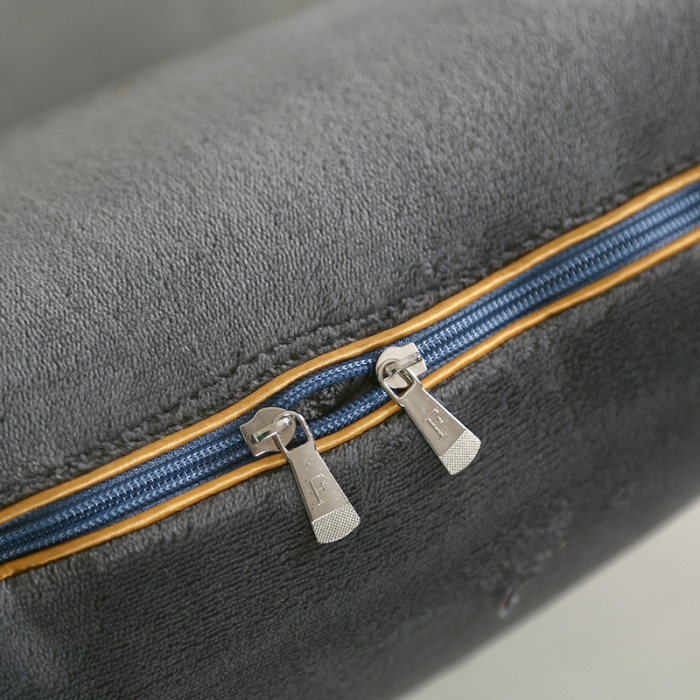 91家纺网 家纺一手货源 找家纺 照世 2024新款牛奶绒飞羽抱枕被 绅士灰