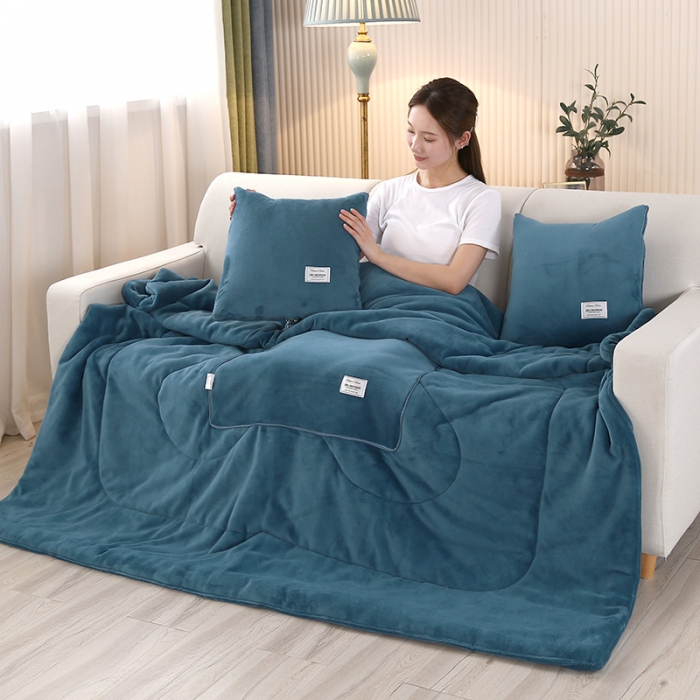 91家纺网 家纺一手货源 找家纺 （总）照世家纺 2024新款牛奶绒贴布绣抱枕被