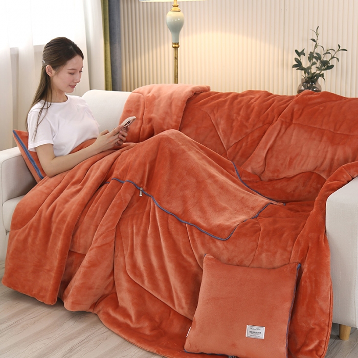 91家纺网 家纺一手货源 找家纺 照世家纺 2024新款牛奶绒贴布绣抱枕被 活力橙