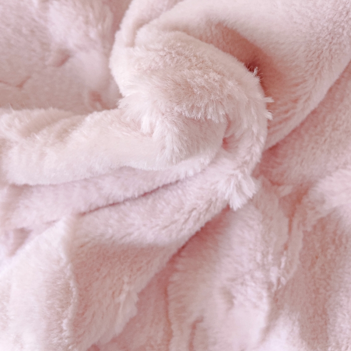 91家纺网 家纺一手货源 找家纺 （总）品家居 2025新款AB版高克重兔绒牛奶绒四件套-花絮