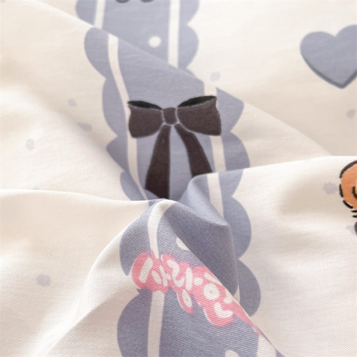 91家纺网 家纺一手货源 找家纺 曼之夏 2024新款13372全棉印花单被套 拍照熊