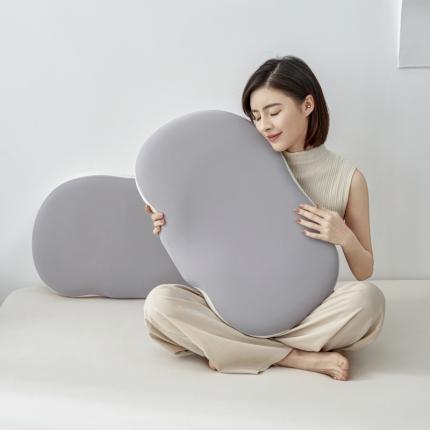 91家纺网 家纺一手货源 找家纺 （总）麦肯锡 2024新款生物基零压力亲肤枕模特图40*60