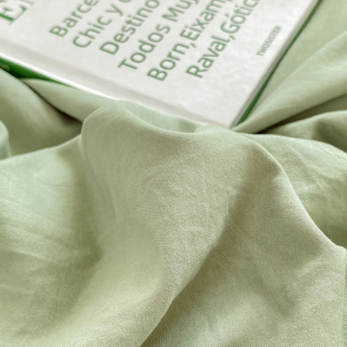 91家纺网 家纺一手货源 找家纺 雨帆家纺 2024新款简约亲肤水洗棉双拼四件套 水洗棉绿灰