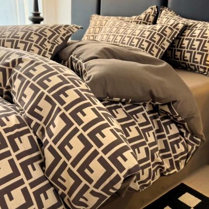 91家纺网 家纺一手货源 找家纺 总优选良品直播新款全棉磨毛喷气印花四件套加厚纯棉三件套（一字绣工艺款）