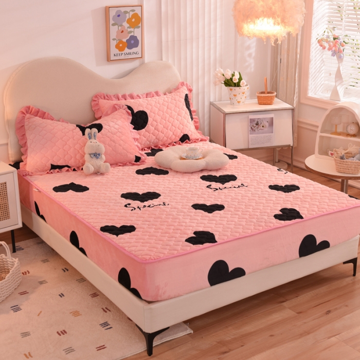 91家纺网 家纺一手货源 找家纺 总2025美达秋冬爆款牛奶绒印花床笠三件套单床笠