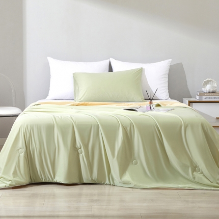 91家纺网 家纺一手货源 找家纺 科技氨纶凉感丝夏被 空调被  夏凉被针织纯色凉感夏被